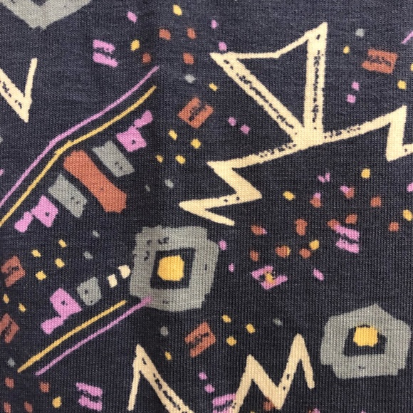 NWT Perfect Tee - Picture 4 of 4